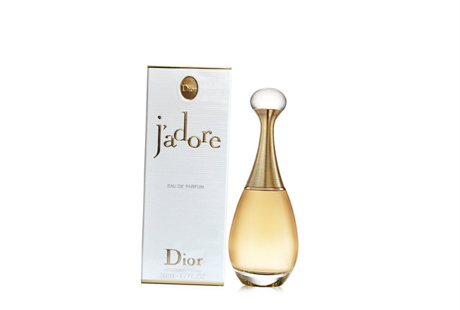 迪奥香水哪款最受欢迎 还不知道?那你就太low了