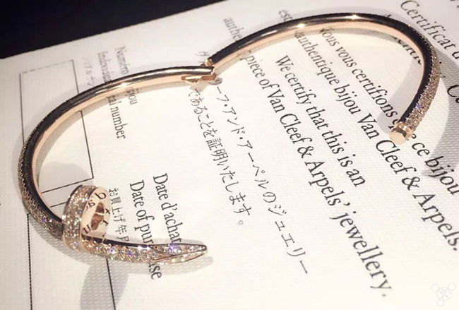 卡地亚手镯多少钱 有贵有便宜！来看你能买得到哪款