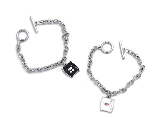 上档次且不贵手链品牌 8款情侣手链一眼就让你勾魂摄魄