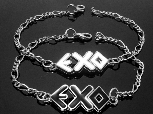 上档次且不贵手链品牌 8款情侣手链一眼就让你勾魂摄魄