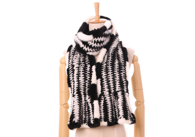 围巾的各种围法  30秒围巾围法出门毫不费时间特方便