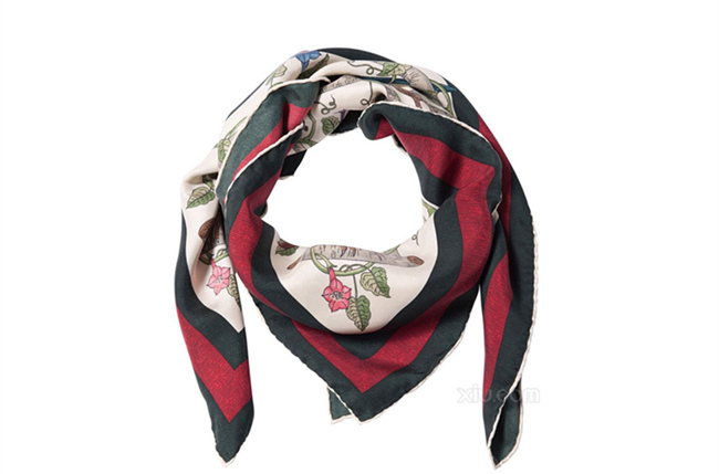 女士围巾的各种围法 很有feel的几种围巾围法女神们学学呗