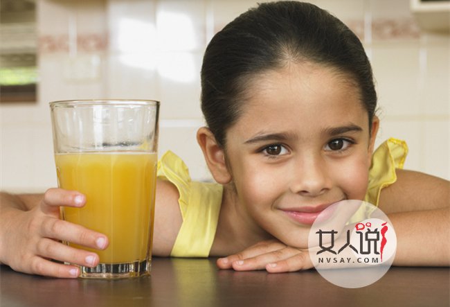 衣服上的果汁怎么洗掉 8种方法帮你轻松解决洗衣难题