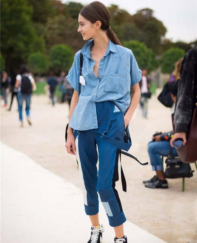 2017背带裤街拍 百搭简约背带裤自然有型分分钟freestyle