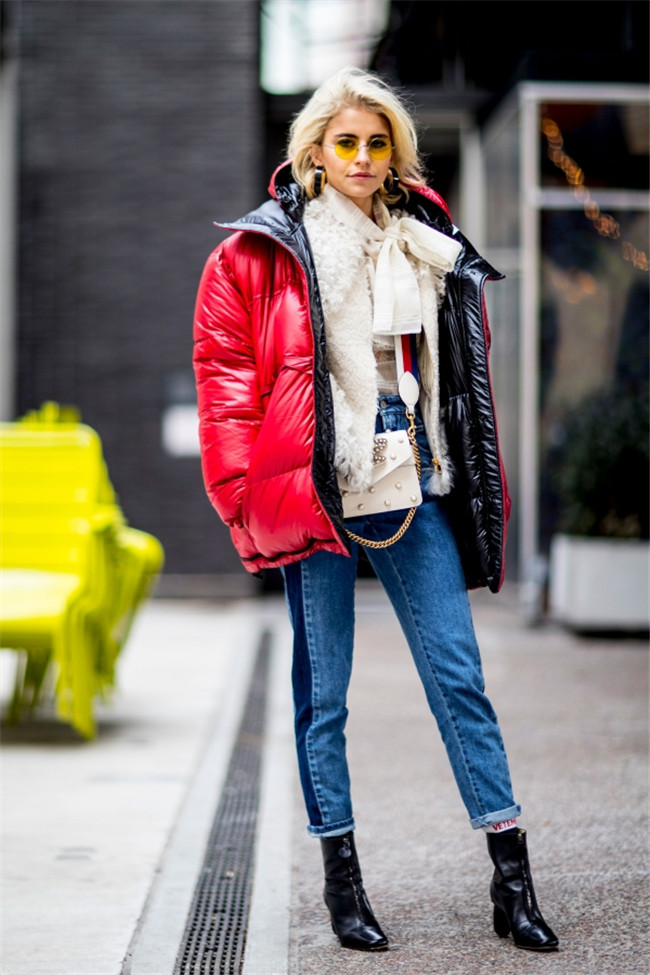 羽绒服配什么裤子好看 如此搭配羽绒服不再臃肿显胖