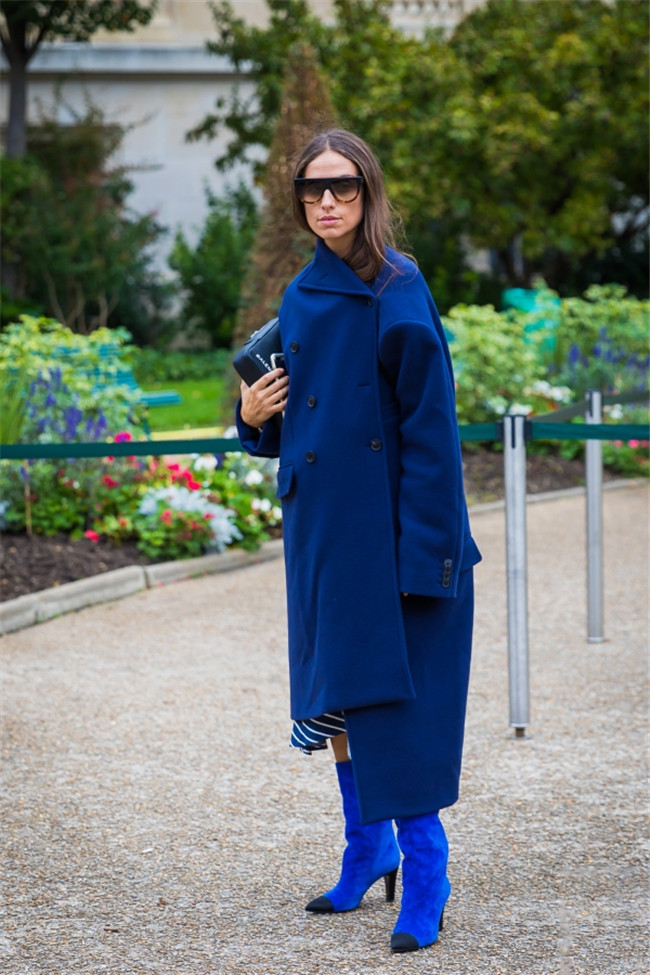 屁股大的女生穿什么好看 学习街拍达人完美遮住臀部肉肉