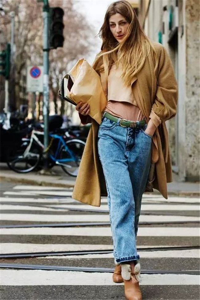 冬季阔腿裤怎样搭配 阔腿裤一出气场满分虎虎生风
