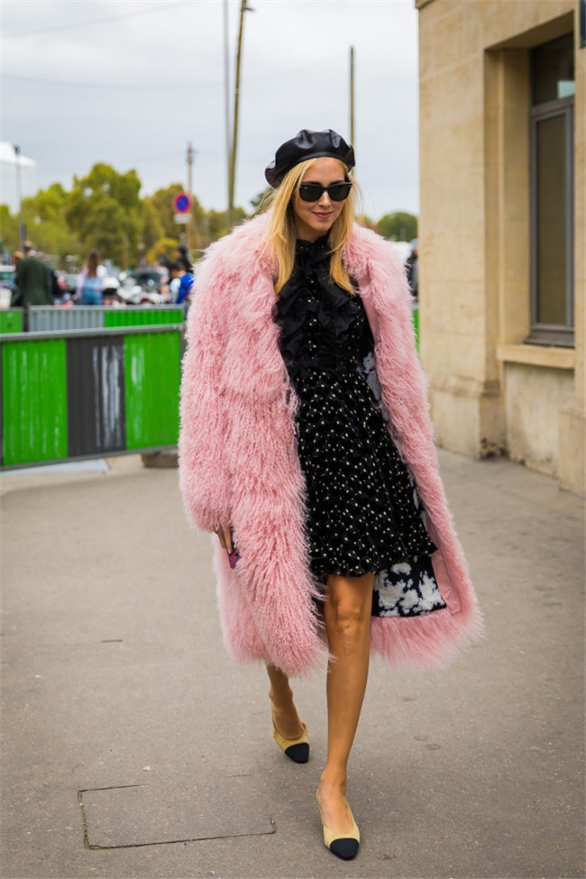 冬天穿裙子怎么搭配 小仙女冬天穿裙子的扮靓小巧搭