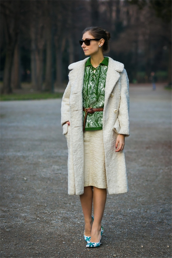 冬天穿裙子怎么搭配 小仙女冬天穿裙子的扮靓小巧搭