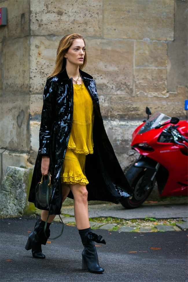 冬天穿裙子怎么搭配 小仙女冬天穿裙子的扮靓小巧搭