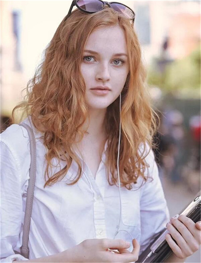 中长卷发发型图片 2018中长卷发流行新趋势在此