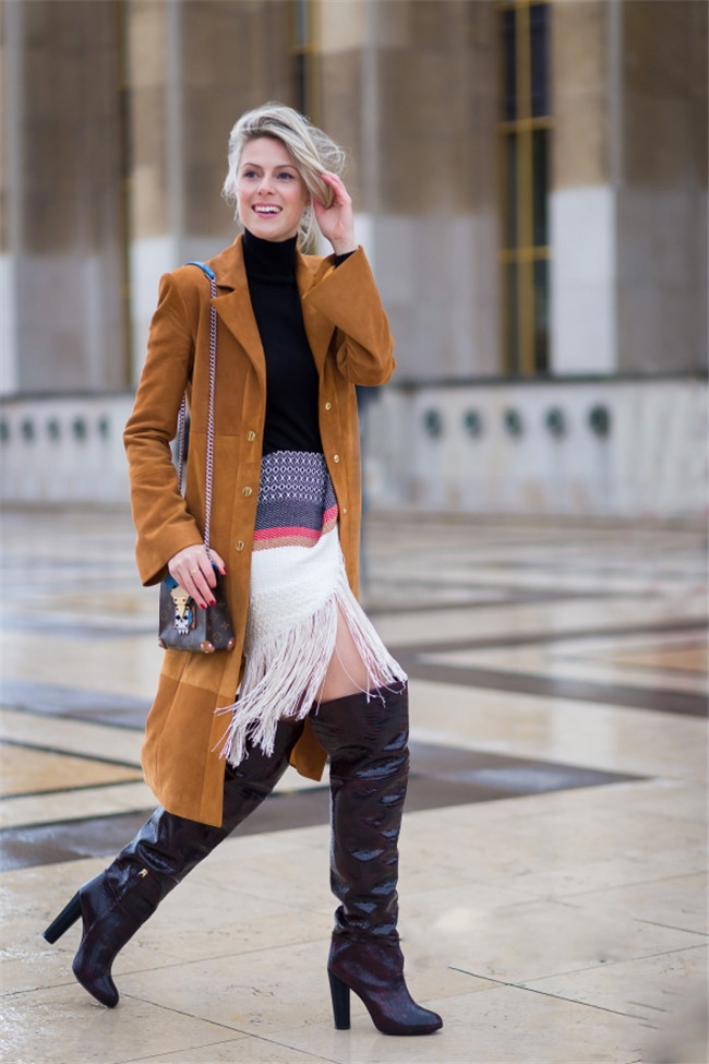 过膝靴适合多高的人穿 避开搭配雷区穿出1米8长腿