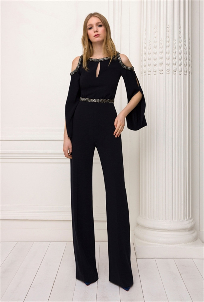 派对穿什么服装 一袭礼服教你hold住全场焦点