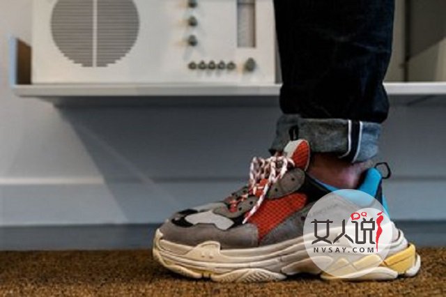 巴黎世家告诉你如何辨别真伪奢侈品