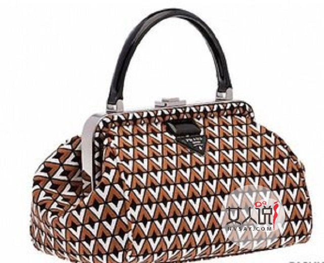 普拉达告诉你什么才叫真正的时尚，快来看看吧