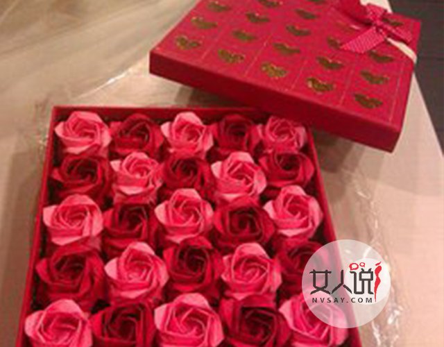 生活小贴士:教给你纸玫瑰花的折法