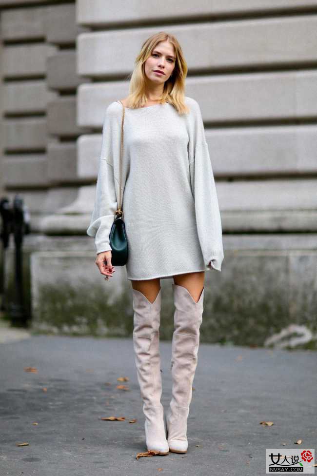 明星达人示范长款毛衣搭过膝长靴 显高显瘦超有范