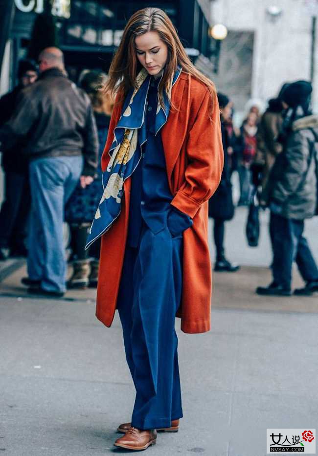 街拍达人演绎阔腿裤穿搭术 教你如何霸占潮流做摩登女孩