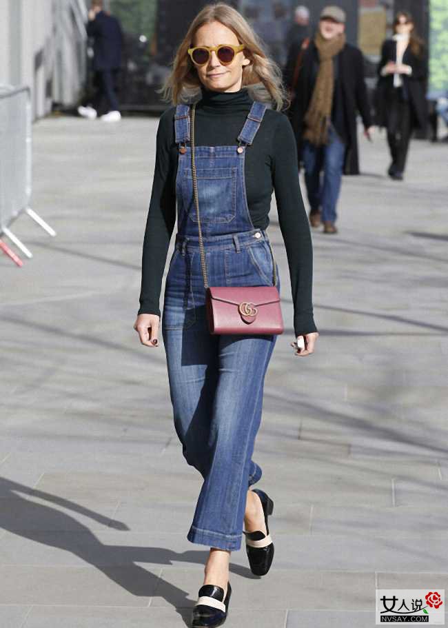 牛仔裤怎么搭配好看 街拍牛仔裤图片教你简单穿出摩登感