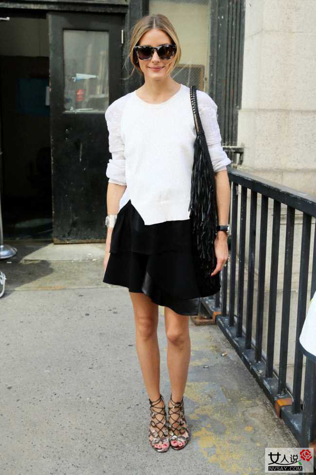 半身裙搭配什么上衣好看 欧美潮人为你示范最IN穿法
