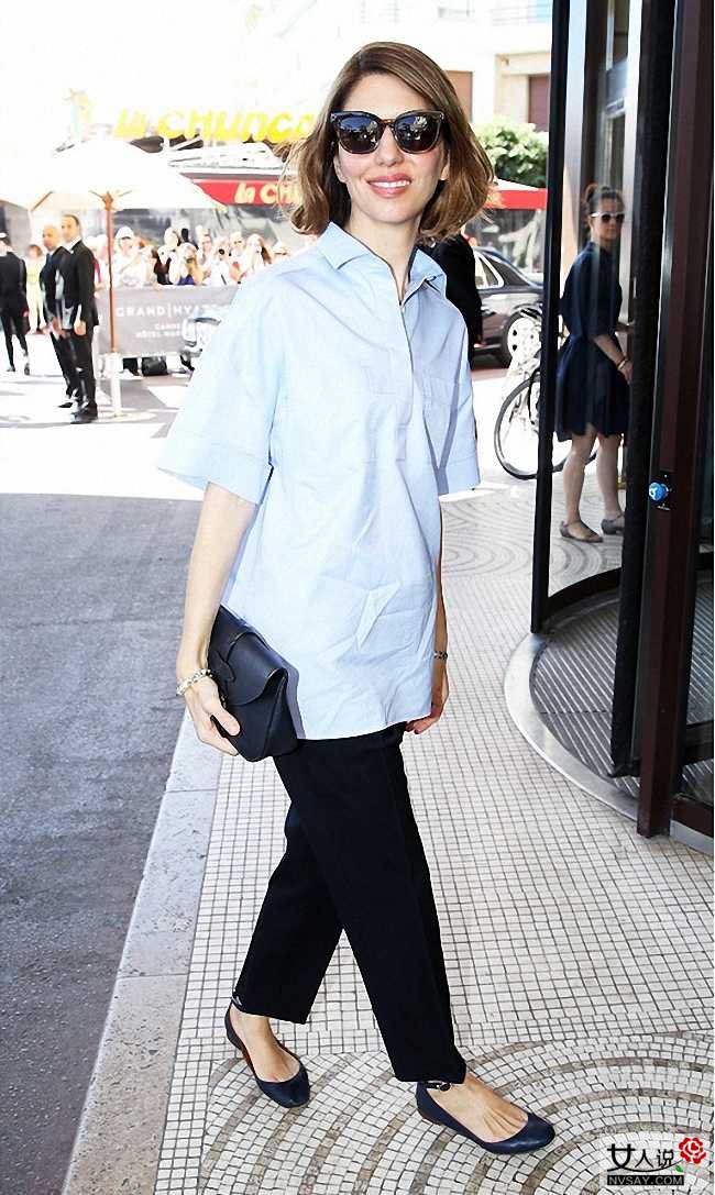 黑色休闲裤配什么上衣 欧美潮人教你如何凹出最IN造型