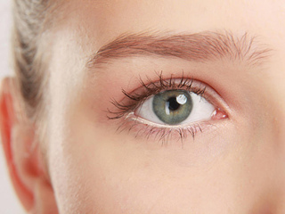 熬夜黑眼圈怎么去除 摆脱熊猫眼瞬间精神焕发