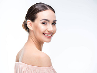 笑纹和鱼尾纹的区别 注意了虽然似但完全不一样