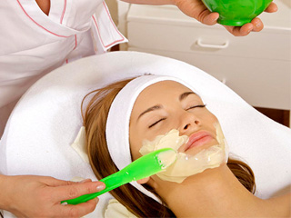 鸡蛋面膜的做法和功效 这5种鸡蛋面膜是护肤不二之选