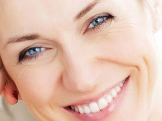 什么眼霜好用 日本人气最高的10款眼霜解决眼部一切问题