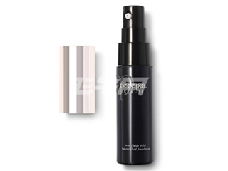 肌肤之钥粉底液好用吗 钻石般光泽的妆感好像打了水光针