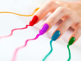 指甲油干了怎么办 五种方法让指甲油重获新生