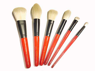 化妆刷什么牌子好 手残党也变化妆达人！因为我有他们