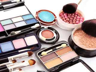 粉饼碎了怎么补救 省钱必备技能教你还原碎掉粉饼