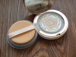 爱敬气垫怎么样 编辑亲试反馈遮瑕保湿度一级棒