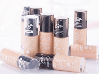 露华浓粉底液真假辨别 教你几招快速辨别冒牌化妆品