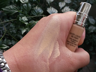 雅诗兰黛粉底液哪款好用 三款粉底液对比测评效果看得见