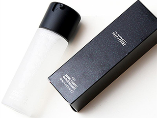 mac定妆喷雾好用吗？ 干皮的最爱定妆不怕卡粉水润嘭嘭