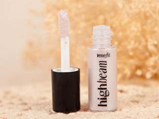 贝玲妃淡粉高光修饰液 轻描淡写打造深邃小V颜