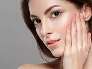 新手如何搞定底妆和修容 三步打造精致完美妆容