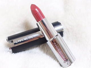 口红热卖排行榜10强 你更想把哪几款口红收入化妆包？