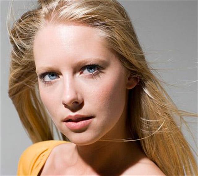 垫高鼻梁怎么样？有风险谨慎决定！