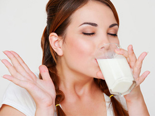 跑步后喝酸奶能减肥吗 酸奶减肥法运用不当也百搭哦