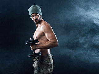 练前三角肌最好的方法 奠定三角肌底子才能塑造健硕身躯