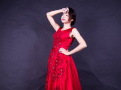 胯下之臣 我被老公的手法拨弄得不能自已