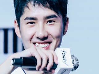 佟丽娅调侃刘昊然 刘昊然近况难言却又冒出弟弟怎么回事