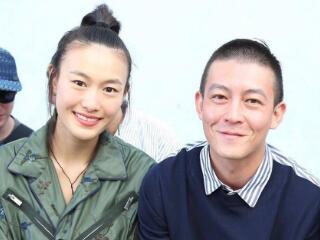 秦舒培晒全家福 陈冠希笑得满脸皱纹溢满幸福