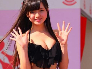 曝仲村星虹穿比基尼视频 高颜值萝莉三点尽露让人热血沸腾