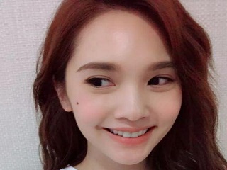 杨丞琳与前男友相拥 小鬼黄鸿升体贴不已还为他哭了