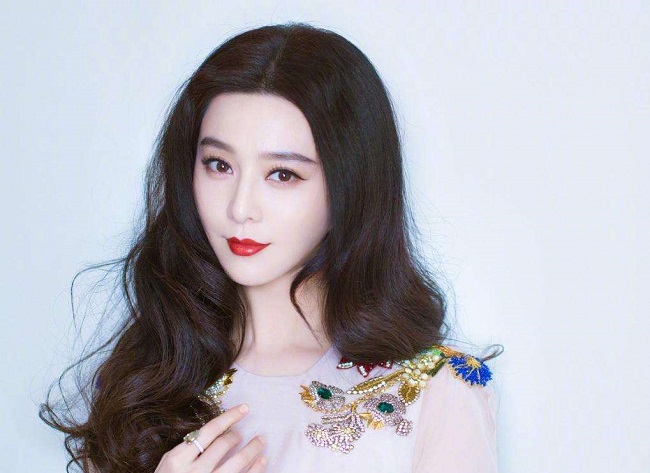 范冰冰为什么不坐牢 巧妙钻空子被称蓄谋已久