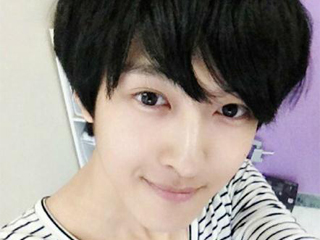 赵一铭女友是谁 中国花美男赵一铭雌雄同体家庭背景曝光